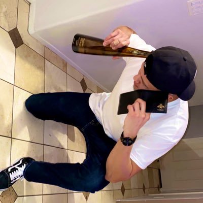 Profile Picture of Tony 1 Savage (@tony_baloney21) on Twitter