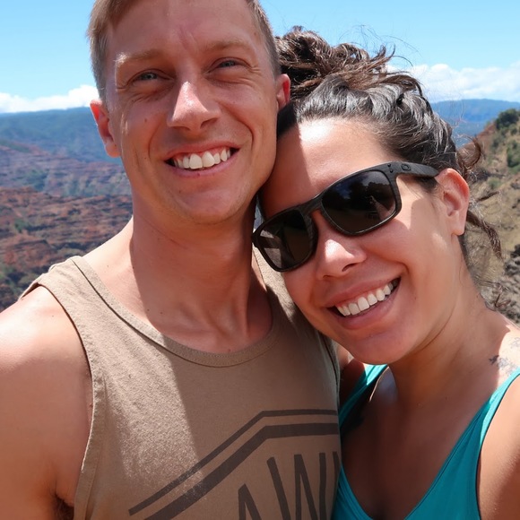 Profile Picture of Moani Lum (@moanilum) on Poshmark