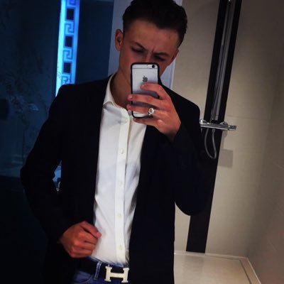 Profile Picture of Joey Roussel (@joe_y57) on Twitter