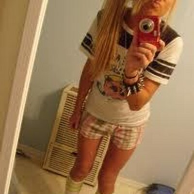 Profile Picture of Brittany Shell (@BrittanyShell1) on Twitter
