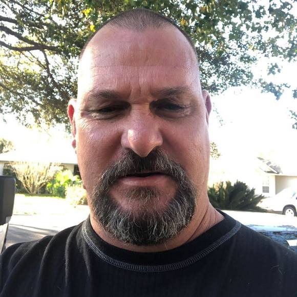 Profile Picture of Eric Perrigan (@eric101) on Poshmark