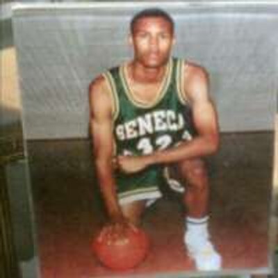 Profile Picture of Greg Neal (@@gtownmd) on Twitter