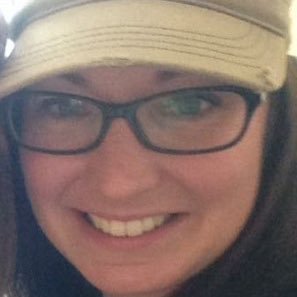 Profile Picture of Lisa Nowlan (@lisa_nowlan) on Twitter