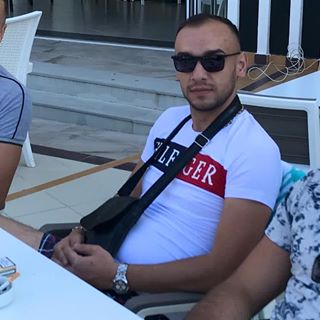 Profile Picture of Kosovar Eduard (@eduard.kosovar) on Facebook