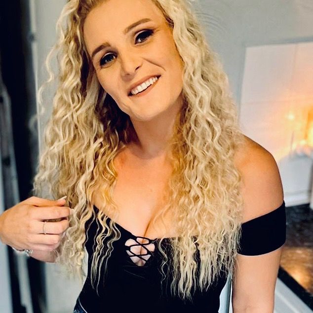 Profile Picture of kellywindsor569 (@kelly_windsor87) on Tiktok
