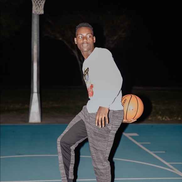 Jackson Solide - Poshmark Profile Picture of Jackson Solide (@jacks0ns0lide) on Poshmark