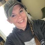 Profile Picture of Erin Atchison 👩‍🌾 (@the.plaidmoose) on Instagram