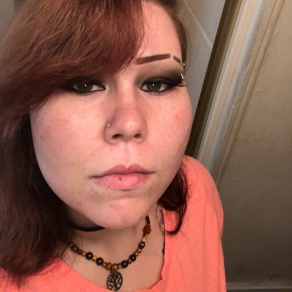 Profile Picture of Crystal Sotelo (@csotelo88) on Poshmark