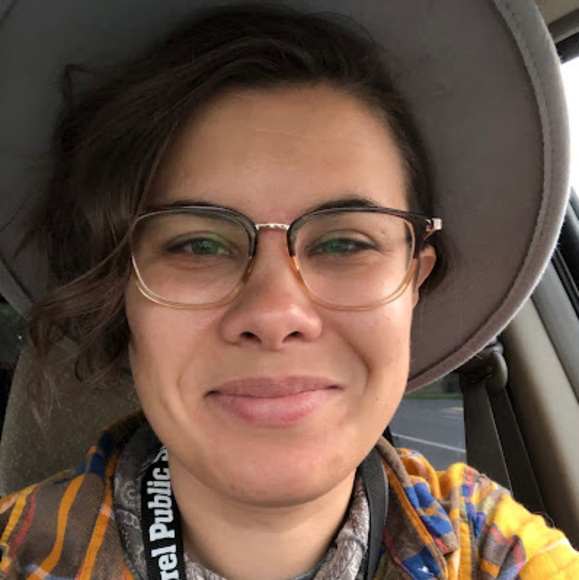 Profile Picture of Mikayla Hirschkorn (@m_hirschkorn) on Poshmark