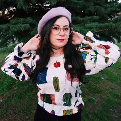 Profile Picture of Murphy 🕸🔮✨ (@dollhandz) on Twitter