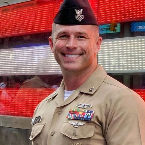 Profile Picture of John Henry (@johnmilos41) on Tiktok