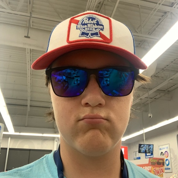 Daniel Mahmood - Poshmark Profile Picture of Daniel Mahmood (@danielmahmood) on Poshmark