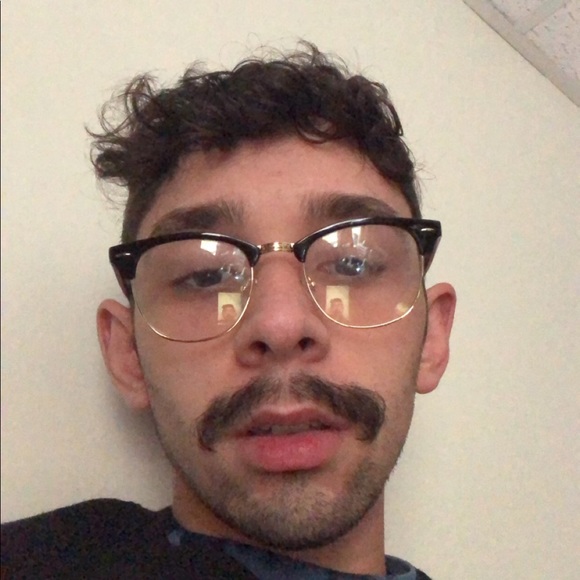 Profile Picture of Jose Roman (@j7roman) on Poshmark