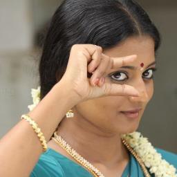 Profile Picture of Priyanka Nair (@priyatweets2U) on Twitter