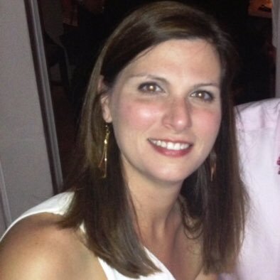 Profile Picture of Lisa Casey (@lkc2921) on Twitter