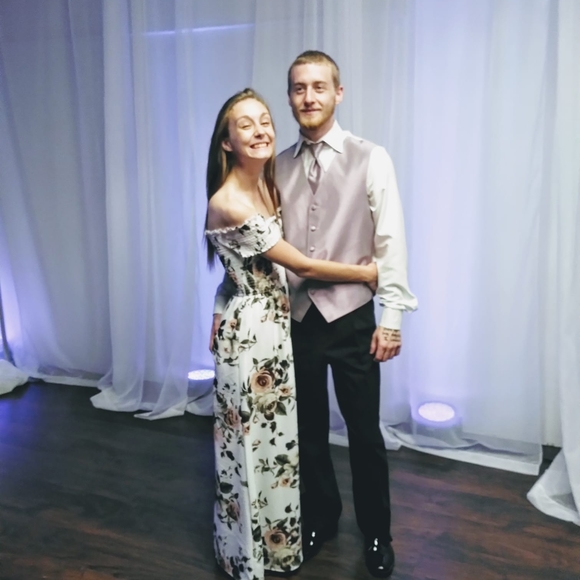 Profile Picture of Nicholas Eckley (@nicholas_eckley) on Poshmark