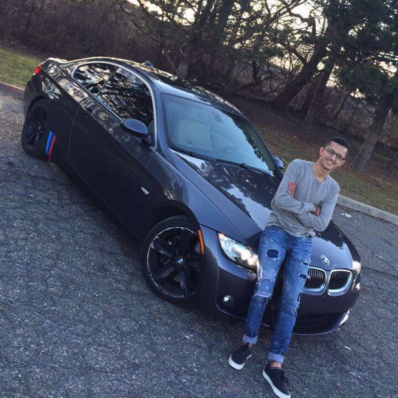 Profile Picture of Ace Abbadi (@ace2k17) on Poshmark