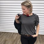 Profile Picture of Stephanie Dobbs (@lularoestephaniedobbs) on Instagram