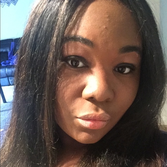 Profile Picture of Nekesha Bell (@iamnekesha) on Poshmark