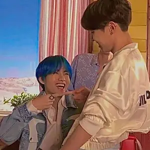 Profile Picture of anime._. Bts stray._. kids (@teresamantione) on Tiktok