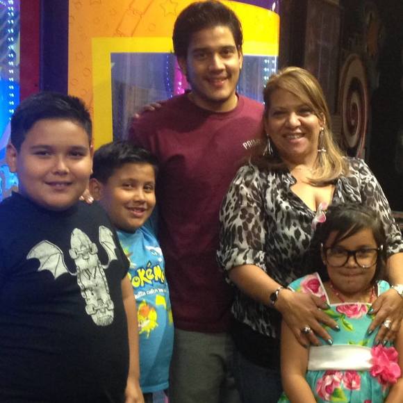 Profile Picture of Carlos Irias (@carlosi) on Poshmark