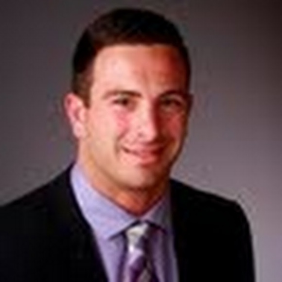 Profile Picture of Peter Goodman (@petegoodman82) on Poshmark
