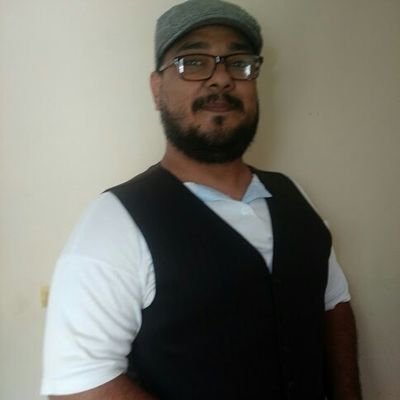 Profile Picture of William Castillo (@CastilloTicher) on Twitter