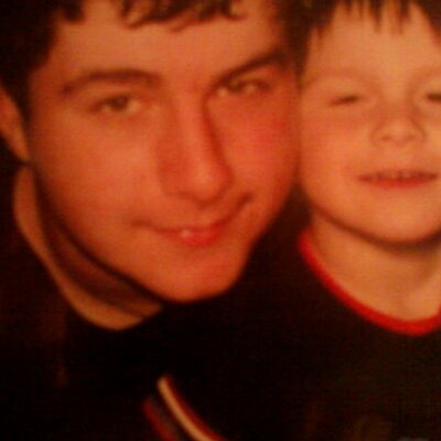 Profile Picture of John Dustin Denton (@dustykanebros) on Twitter