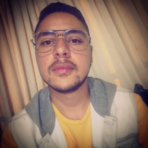 Jose Pastrana - Poshmark Profile Picture of Jose Pastrana (@josedpr0621) on Poshmark