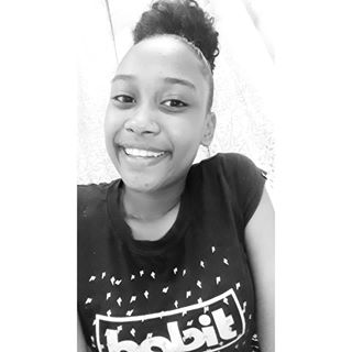 Profile Picture of LÃüryñ Isñãrd (@lauryn.isnard.1) on Facebook