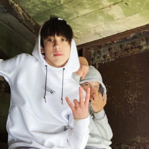 Profile Picture of Wade Wolfe (@wadewolfe17) on Poshmark