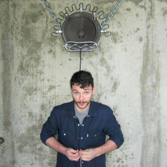 Profile Picture of Daniel Van (@danielvan) on Poshmark