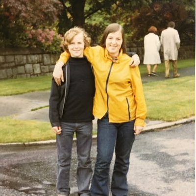 Profile Picture of Pam Carbery (@travelr2011) on Twitter