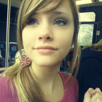 Profile Picture of Kristina Bauer (@kristinabauer) on Twitter