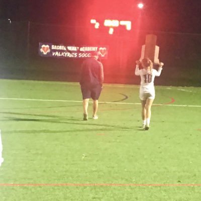 Profile Picture of Chris Ernst (@CLErnst) on Twitter