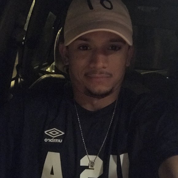 Profile Picture of Lucas Souza (@luki_inhas18) on Poshmark