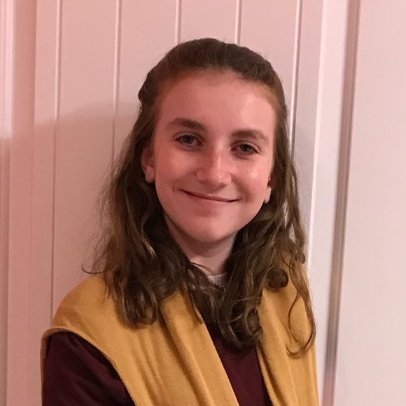 Profile Picture of Emily Thacker (@ethacker70) on Poshmark