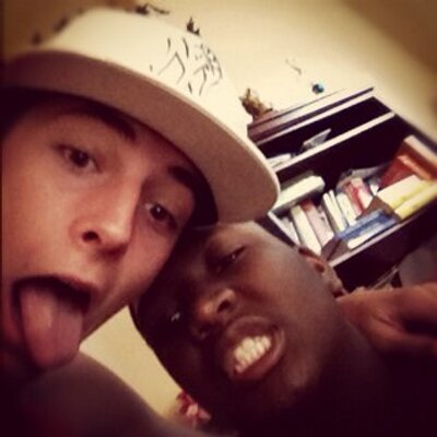 Profile Picture of Chuk-Davis Ezeli (@Chuckolatedaddy) on Twitter