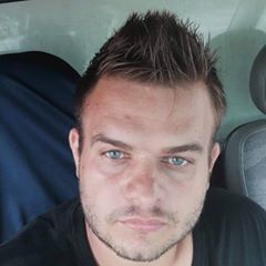 Profile Picture of Adrian Marinache (@adrianlow325) on Tiktok