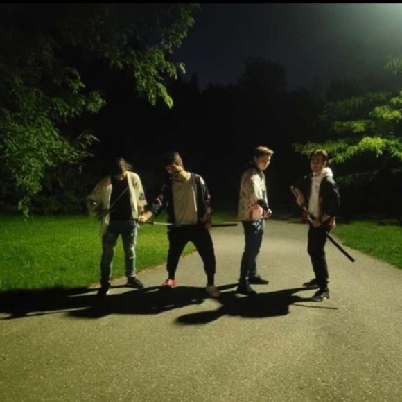 Profile Picture of James Mantini (@jmantini80) on Poshmark