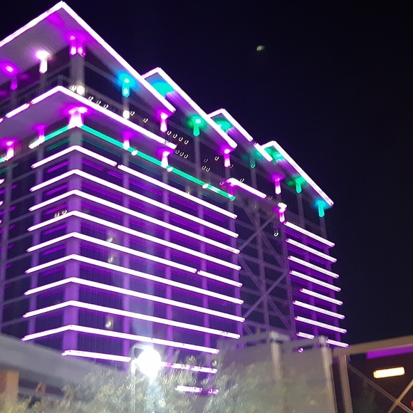 Profile Picture of David Hammond (@dmhammond777) on Poshmark