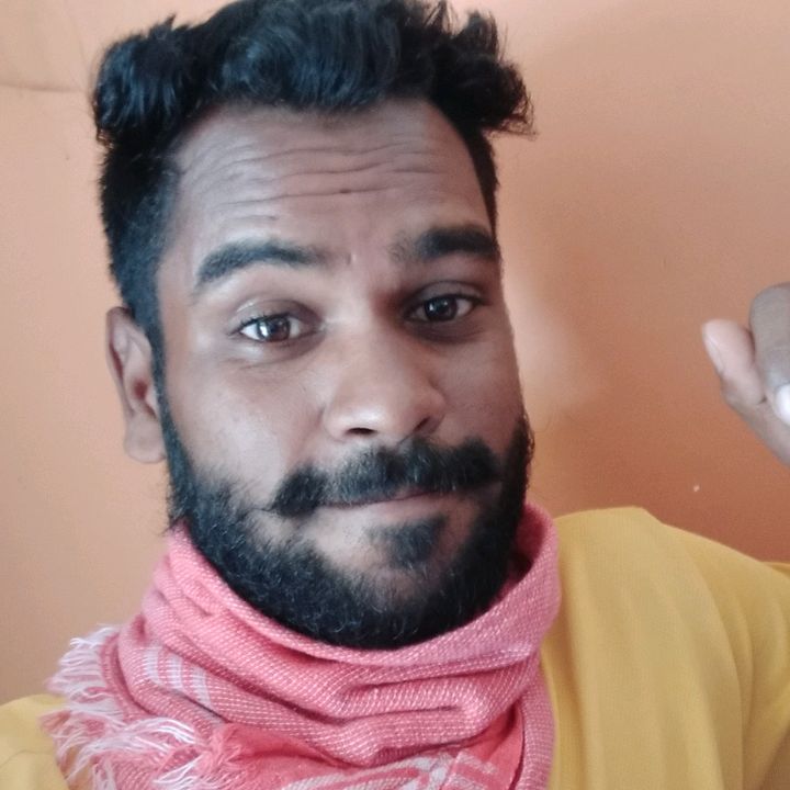 Profile Picture of Mahesh Yadav (@maheshyadav_jagtial) on Tiktok