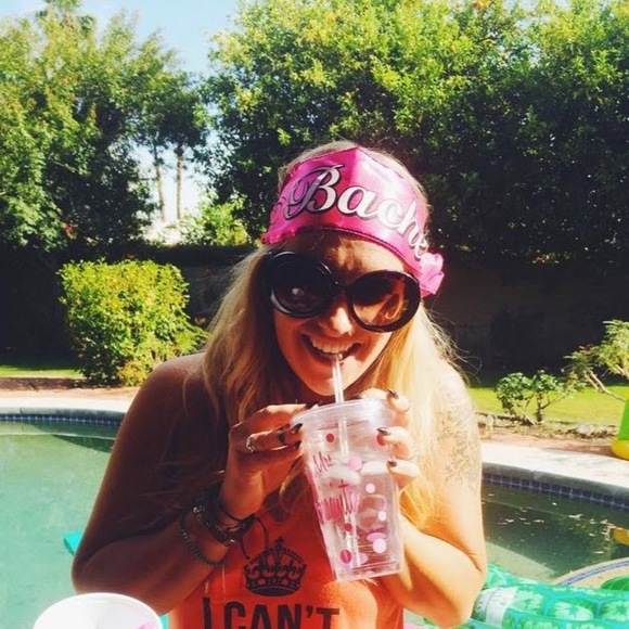 Profile Picture of Raven Giacinto (@ravenzahara) on Poshmark