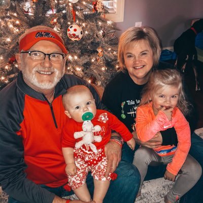 Profile Picture of Lisa Craig (@lisac64) on Twitter