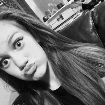 Profile Picture of Katie Hawkeson Twitter