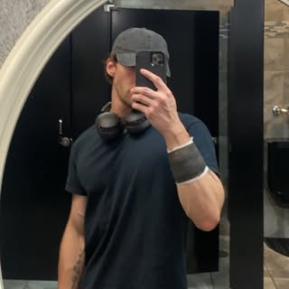 Jonathan Beachy - Instagram Profile Picture of Jonathan Beachy (@jonathanbeachy_) on Instagram