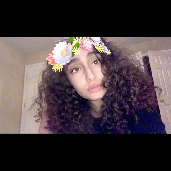 Profile Picture of Ranah Khalil (@ranahkaaaay) on Poshmark