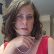 Profile Picture of Laura Barry (@lunarose23) on Youtube