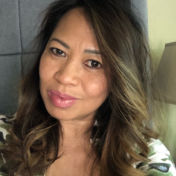 Profile Picture of Jocelyn Richardson (@jlynricha) on Poshmark