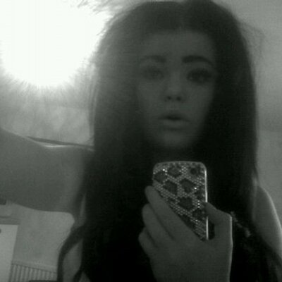 Profile Picture of Hayley Hare (@shellybartle) on Twitter